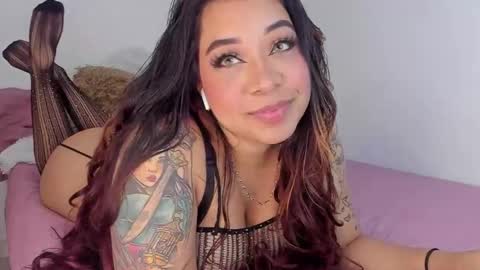 Snapshot of candyr0se_ chatting on 09-28-25, 03:56 candyr0se_ online show from 09-28-25, 03:56