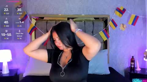 Snapshot of candys_victoria chatting on 06-18-26, 04:02 Candys Victoria online show from 06-18-26, 04:02