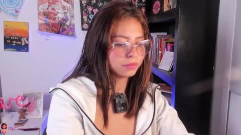 Camilla online show from 03-04-25, 06:39