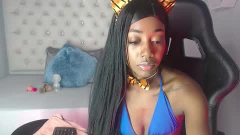 Snapshot of candyy_ebony chatting on 10-29-25, 05:10 Candy Ebony online show from 10-29-25, 05:10