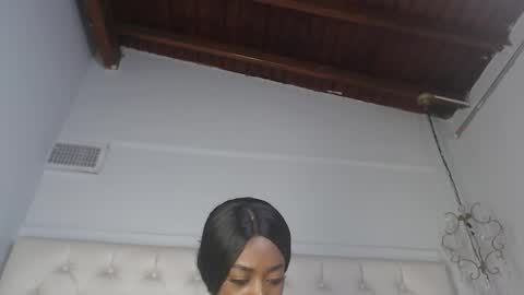Snapshot of candyy_ebony chatting on 02-03-26, 06:22 Candy Ebony online show from 02-03-26, 06:22