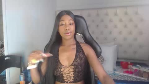 Snapshot of candyy_ebony chatting on 02-07-26, 01:53 Candy Ebony online show from 02-07-26, 01:53