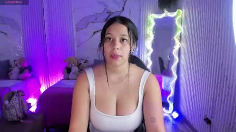 Snapshot of candyy_tay1 chatting on 07-25-26, 06:38 CANDYY online show from 07-25-26, 06:38