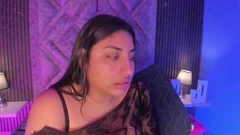 GABRIELA LOPEZ online show from 01-11-26, 04:06