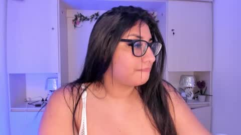 GABRIELA LOPEZ online show from 03-16-26, 08:13