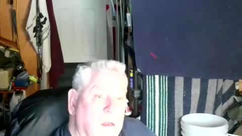 canoelicker69 online show from 01-16-26, 08:24