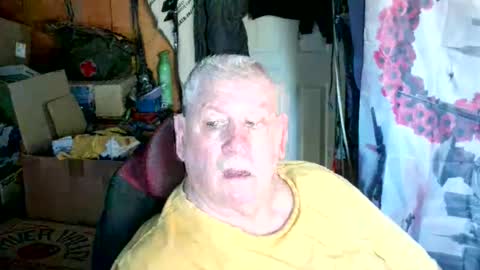 canoelicker69 online show from 04-03-26, 06:17