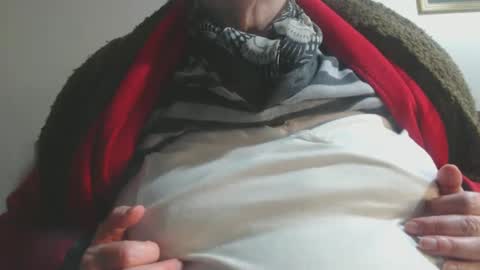 Snapshot of capitanfuturo44 chatting on 02-27-25, 03:26 Cinzia  ex regina  online show from 02-27-25, 03:26