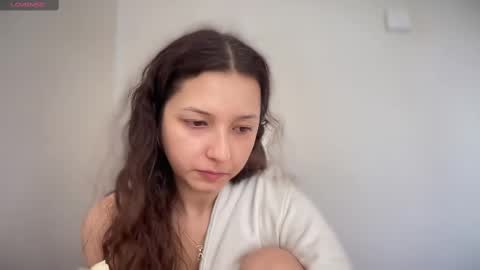 Emma online show from 02-21-25, 09:34