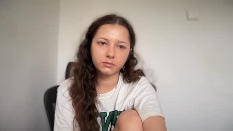 Emma online show from 09-11-25, 07:08