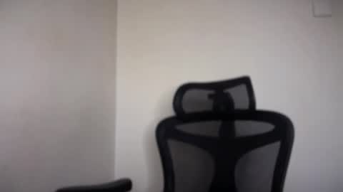 Emma online show from 12-05-25, 06:11