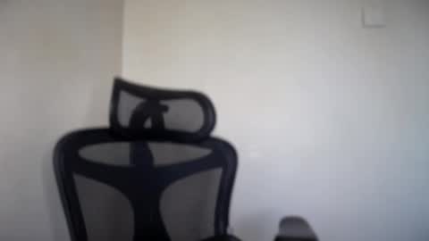 Emma online show from 02-10-26, 06:39