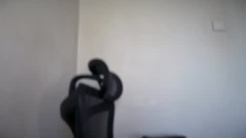 Emma online show from 06-25-26, 05:12
