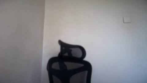 Emma online show from 07-15-26, 06:51