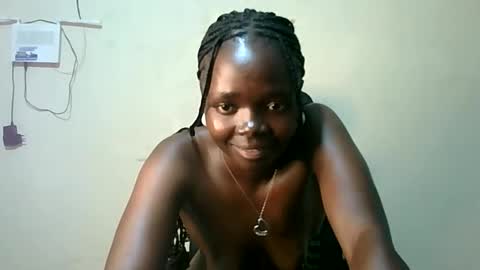 Snapshot of capriellah chatting on 06-11-26, 12:32 capriellah online show from 06-11-26, 12:32