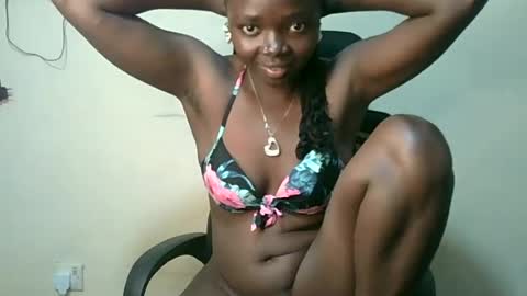 Snapshot of capriellah chatting on 06-15-26, 06:32 capriellah online show from 06-15-26, 06:32