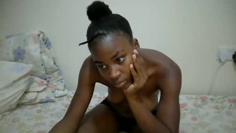 Snapshot of capril_sexy chatting on 02-02-26, 04:06 capril_sexy online show from 02-02-26, 04:06