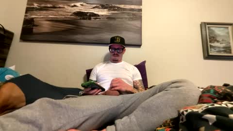 Snapshot of captaincumgun chatting on 03-05-26, 05:25 Captaincumgun online show from 03-05-26, 05:25