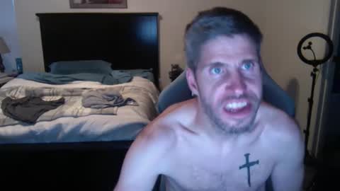 Snapshot of captmorgan30263 chatting on 10-27-25, 10:25 captmorgan30263 online show from 10-27-25, 10:25