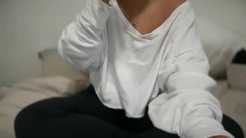 Cara Bou online show from 03-05-26, 06:04