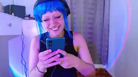 Snapshot of caraenaranja chatting on 11-13-25, 03:05 Amy online show from 11-13-25, 03:05