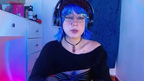 Snapshot of caraenaranja chatting on 11-26-25, 05:19 Amy online show from 11-26-25, 05:19