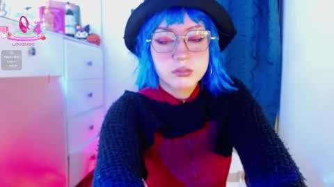 Snapshot of caraenaranja chatting on 11-27-25, 02:35 Amy online show from 11-27-25, 02:35