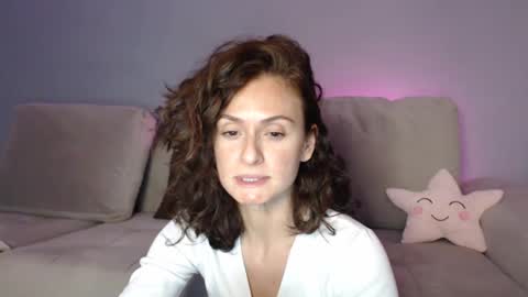 Snapshot of carakat chatting on 12-06-24, 11:03 carakat online show from 12-06-24, 11:03