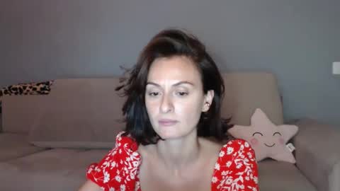 Snapshot of carakat chatting on 09-20-25, 10:44 carakat online show from 09-20-25, 10:44