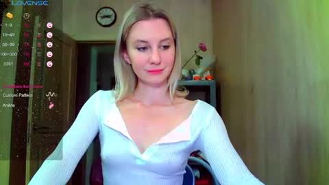 Snapshot of caramel_pie_ chatting on 07-16-26, 10:38 caramel online show from 07-16-26, 10:38