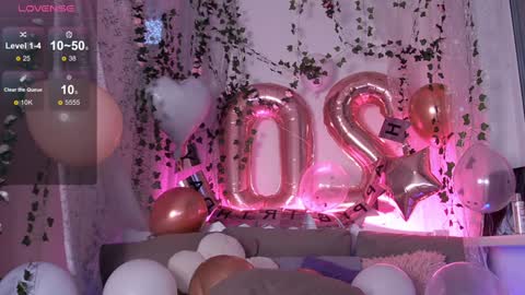 Snapshot of caramelangels chatting on 12-01-25, 05:23 Viola Marika and Visma online show from 12-01-25, 05:23