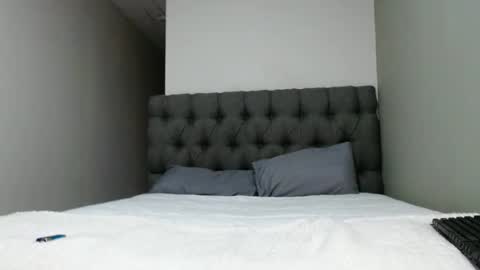 fifi online show from 03-11-25, 09:15