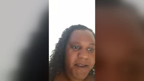 Snapshot of caramelgoddess14 chatting on 07-11-26, 04:43 caramelgoddess14 online show from 07-11-26, 04:43