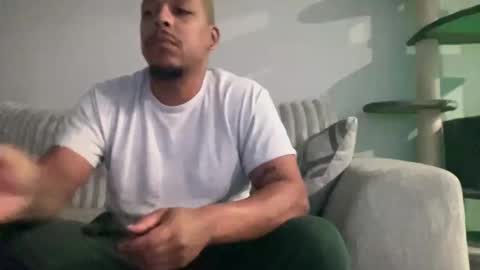 Snapshot of caramelizedzeus chatting on 10-20-25, 01:06 caramelizedzeus online show from 10-20-25, 01:06