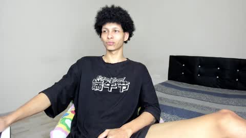 Carlos and Cristian  online show from 02-02-25, 11:11