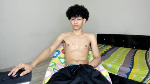 Carlos and Cristian  online show from 03-04-25, 12:18