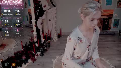 NONA    follow online show from 10-29-25, 06:04