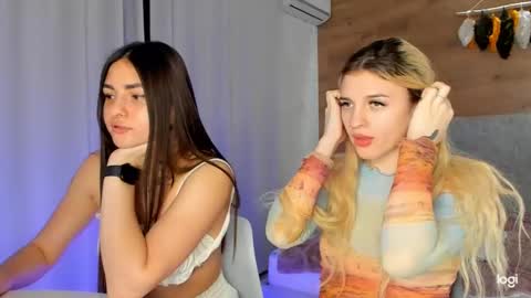 Snapshot of caressyourself chatting on 02-01-25, 05:47 caressyourself online show from 02-01-25, 05:47