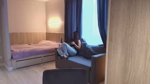 Snapshot of caressyourself chatting on 11-20-25, 08:14 caressyourself online show from 11-20-25, 08:14