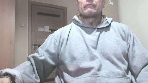 Laz online show from 02-18-25, 10:25