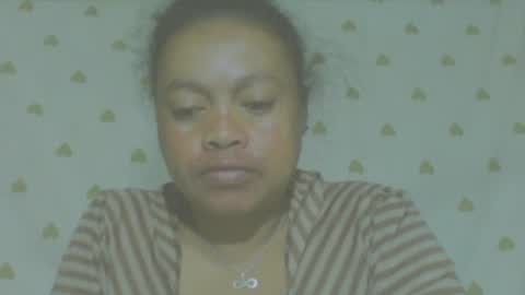 carinesexy69 online show from 07-01-26, 12:56