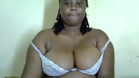 Snapshot of carisweet chatting on 03-03-26, 04:46 carisweet online show from 03-03-26, 04:46