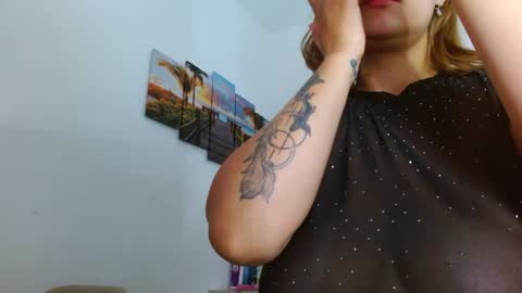 Carla online show from 02-05-25, 11:34