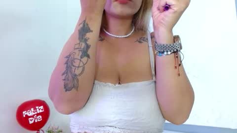 Snapshot of carla_beer chatting on 02-28-26, 12:06 Carla online show from 02-28-26, 12:06