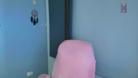 Snapshot of carla_rossi chatting on 07-24-26, 04:54 Carla online show from 07-24-26, 04:54
