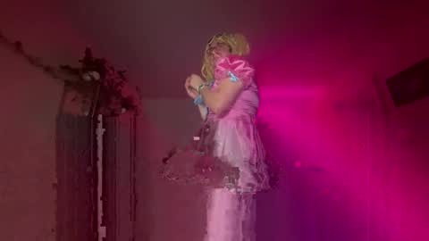 Snapshot of carlacee chatting on 03-01-26, 04:58 carlacee online show from 03-01-26, 04:58