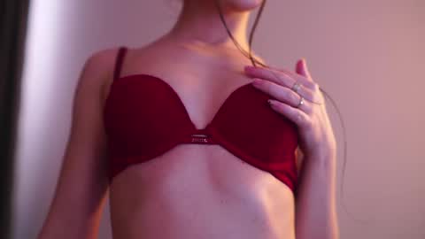 Snapshot of carlagavin chatting on 02-11-25, 01:30 CarlaGavin online show from 02-11-25, 01:30