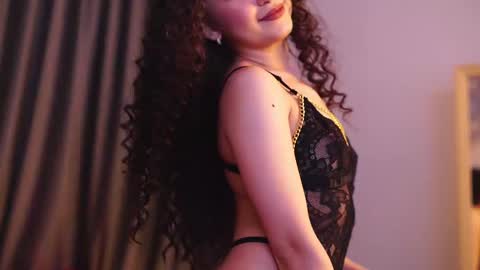 Snapshot of carlagavin chatting on 02-15-25, 09:38 CarlaGavin online show from 02-15-25, 09:38