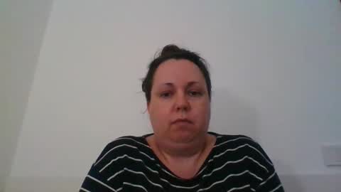 Carlaruth online show from 11-18-25, 04:44