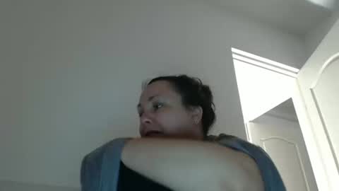 Carlaruth online show from 12-23-25, 05:05